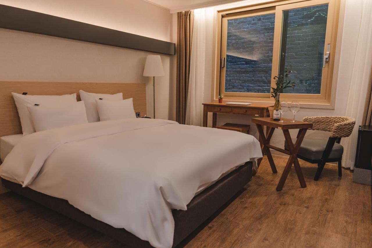 Jeonju Hotel The Vincent Phòng bức ảnh